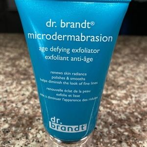 Brand New Dr. Brandt microdermabrasion age defying exfoliator anti-age